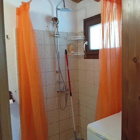 Family Villa In Sani - Sleeps 6 - Parking - Wifi * Сани Бийч